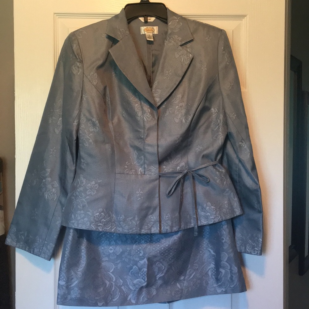 100% silk Talbots dress suit